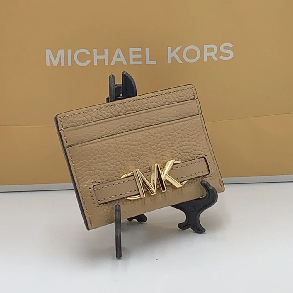 MICHAEL KORS Reed Large Pebbled Leather Card Holder Case Wallet COLOR: CAMEL